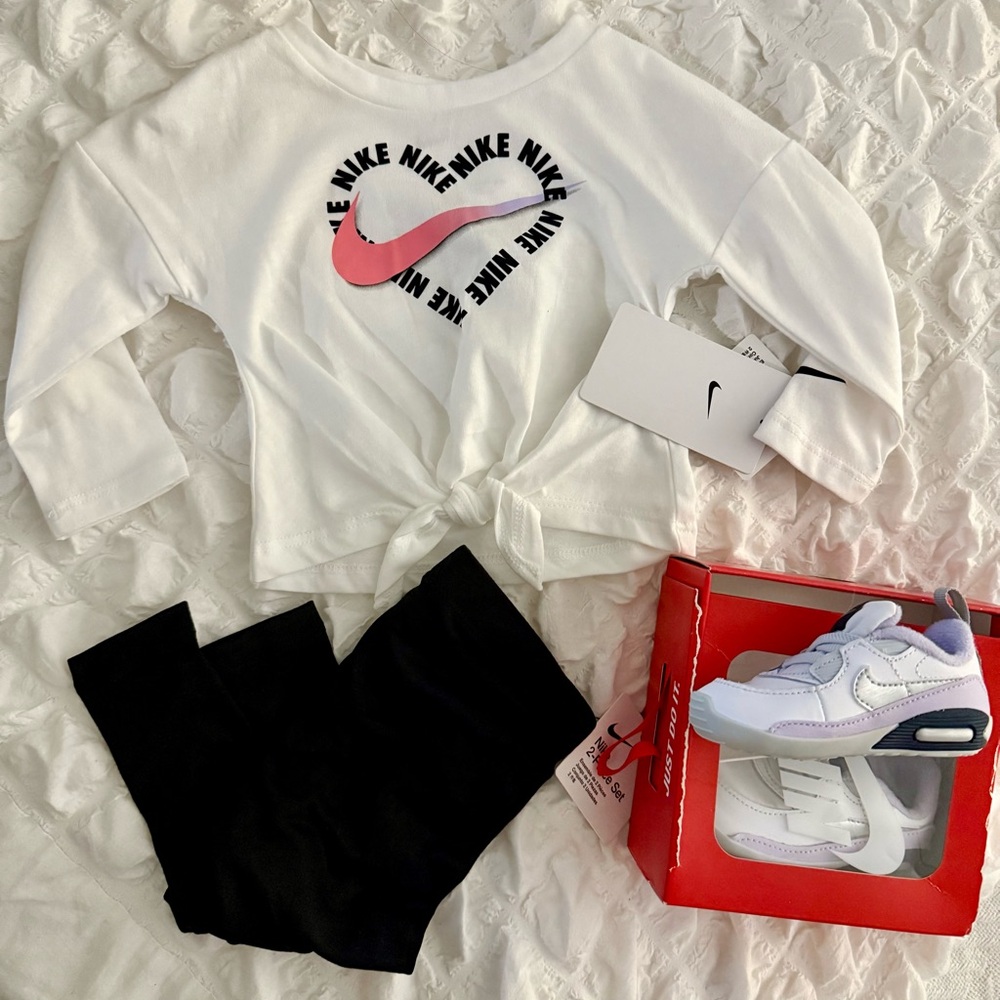 Brand New Nike Outfit